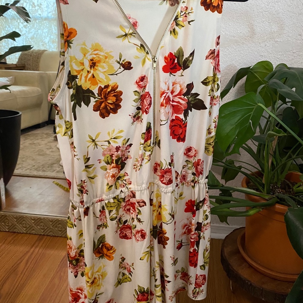 Floral print romper